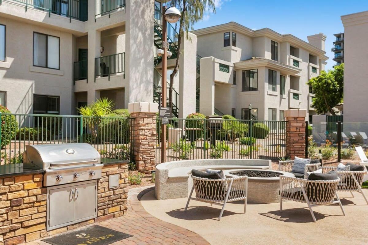 Apartment 2br Cozysuites At Kierland Commons With Pool #09 *
